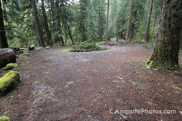 Red Diamond Campground Parking Area