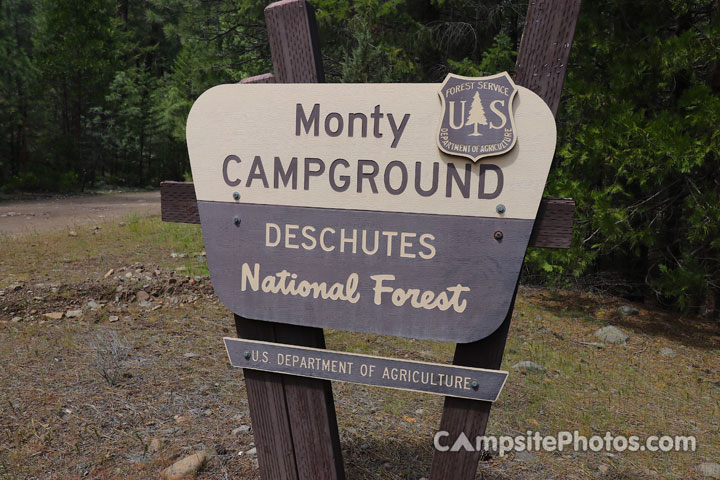 Monty Campground Sign