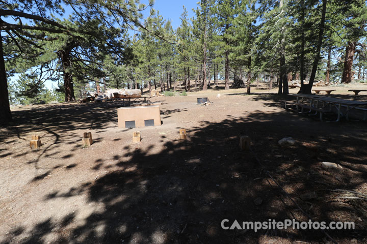 Campo Alto Campground Group 002 Community Area