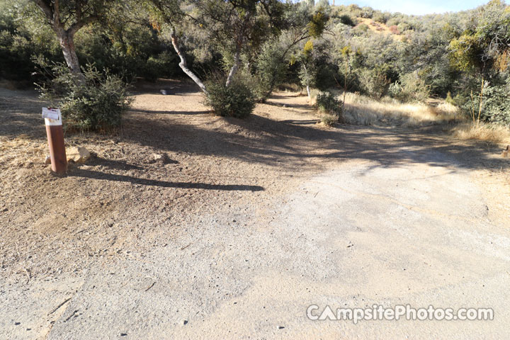 Reyes Creek Campground 010 Parking