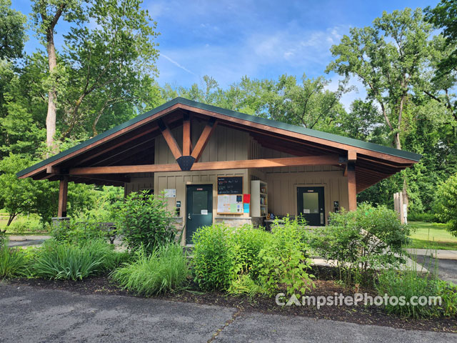 Schodack Island State Park Bathrooms