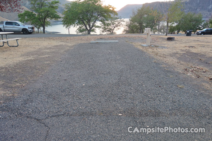 Lake Owyhee State Park 010