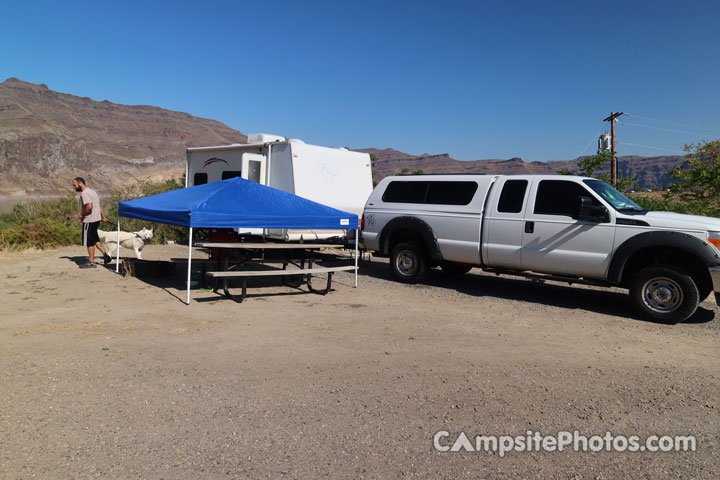 Lake Owyhee State Park 062