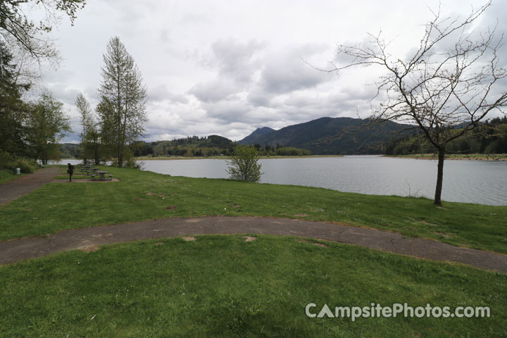 Alder Lake Park View