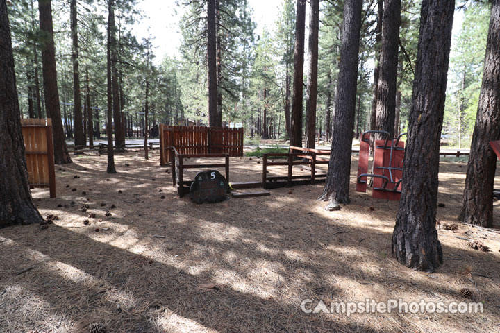 Campground By The Lake T005