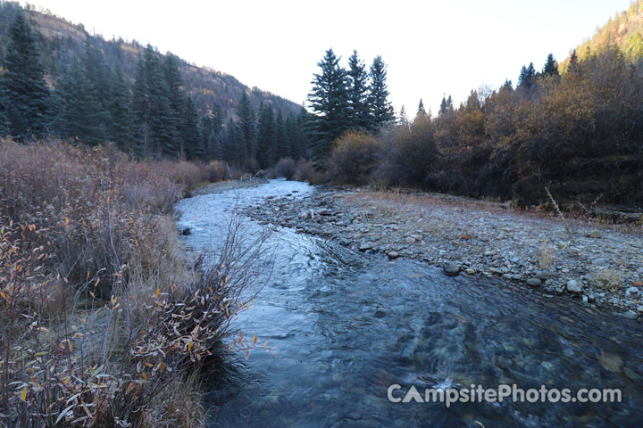 Mary E Campground River Scenic