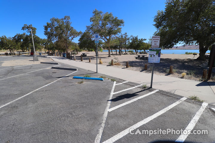 Lahontan SRA Church Beach Picnic Area