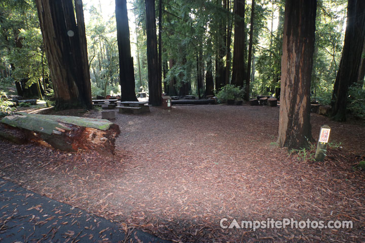 Memorial Park Sequoia Flat B007