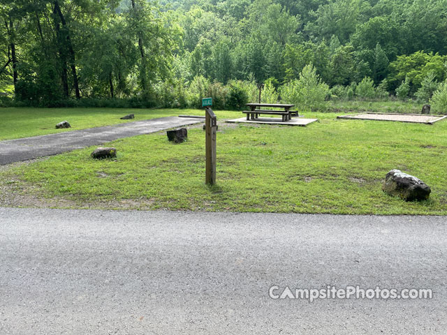 Devils Den State Park 001