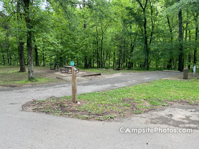 Devils Den State Park 062