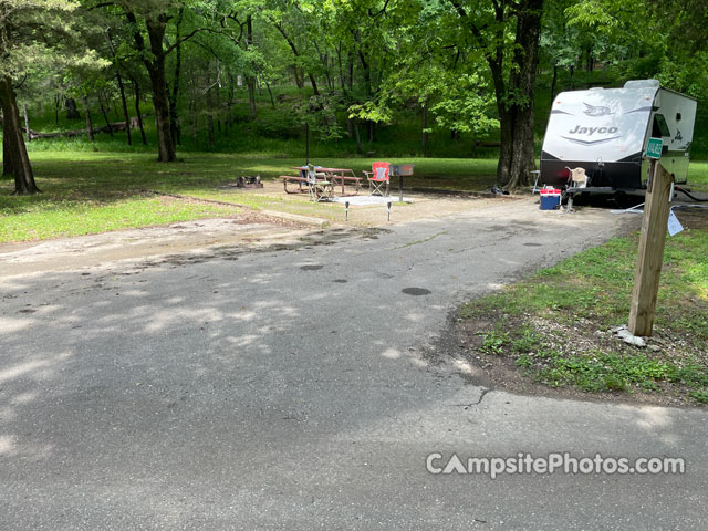 Devils Den State Park 073