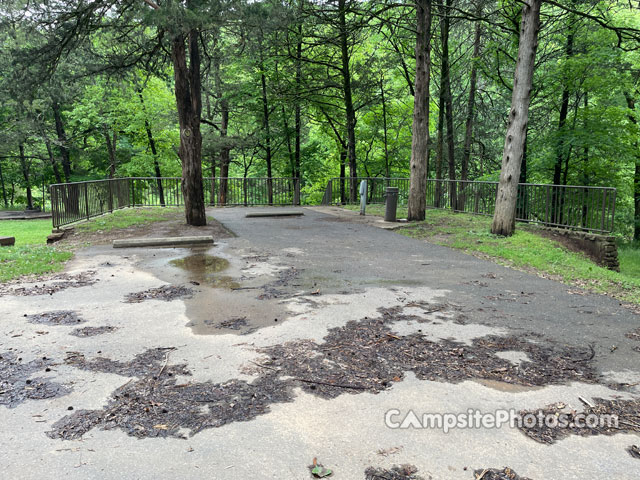 Devils Den State Park 085