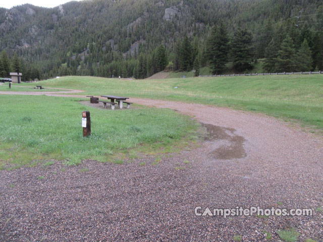 Moose Creek Flat Campground 011