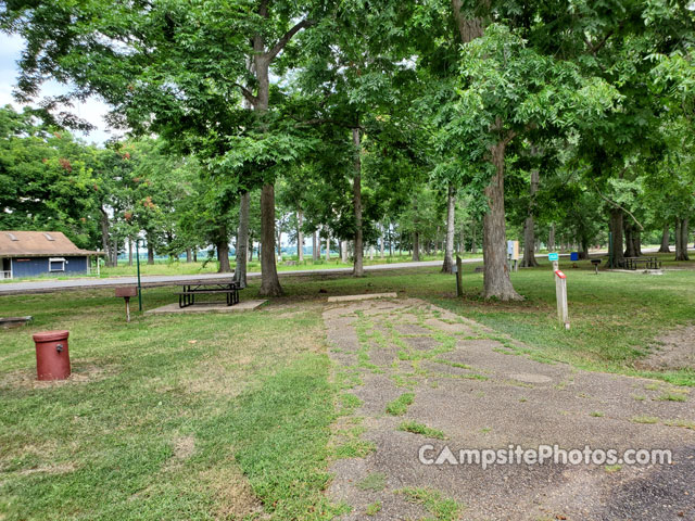 Lake Chicot State Park 088