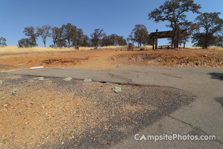 Blue Oaks Campground D008