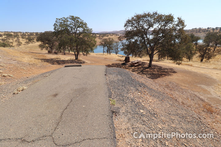 Blue Oaks Campground D017