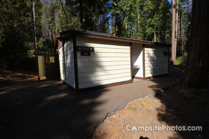 Wakalu Hep Yo Campground Showers