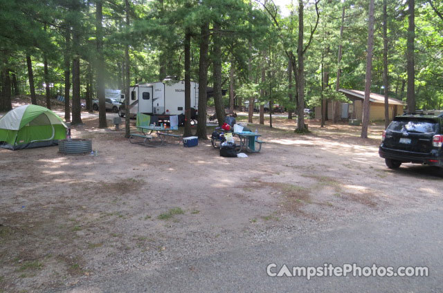 Otsego Lake State Park 068