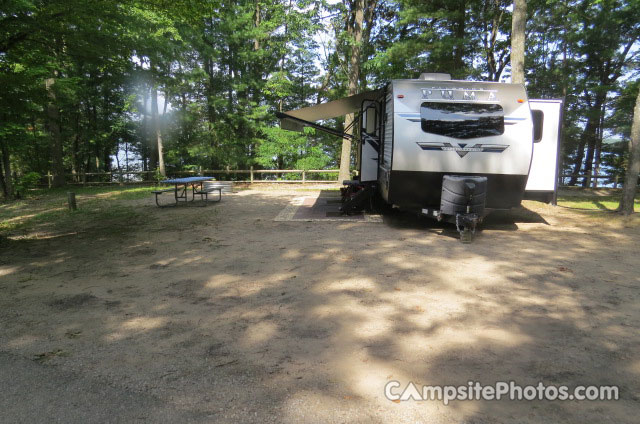 Otsego Lake State Park 071