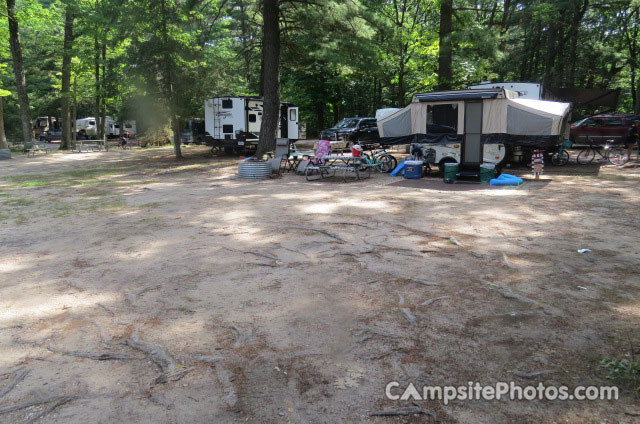 Otsego Lake State Park 083