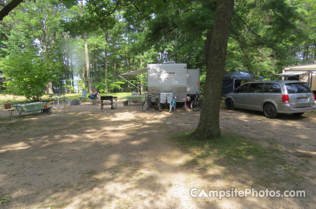 Otsego Lake State Park 084