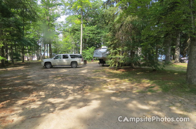 Otsego Lake State Park 094