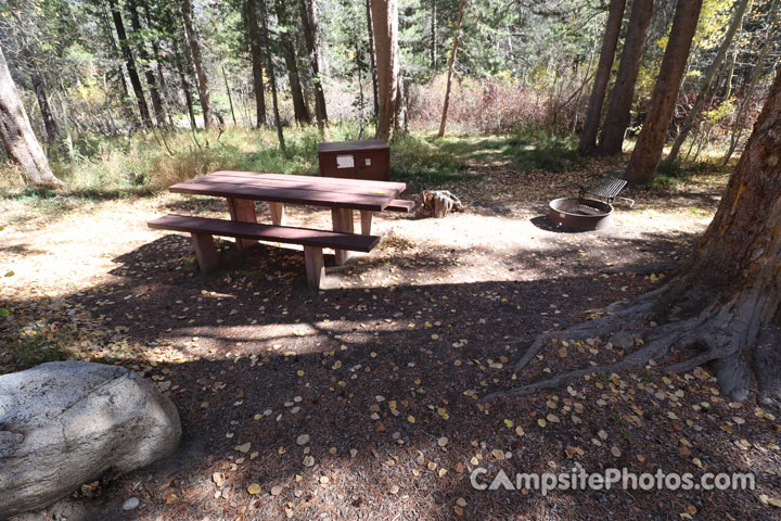 Green Creek Campground 003 Camp Area