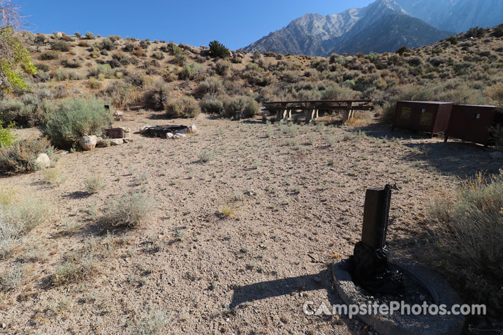 Lone Pine Campground Group Site