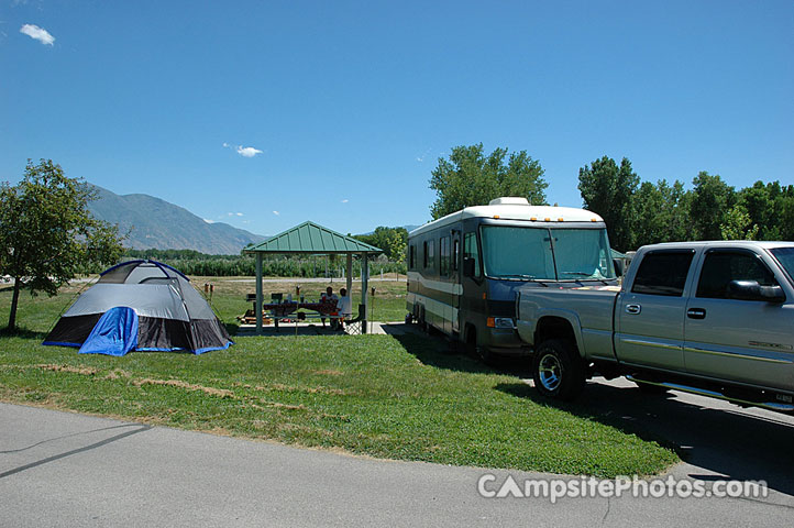 Utah Lake State Park Lakeshore 027