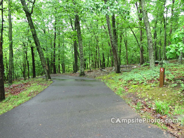 Pilot Mountain State Park 005