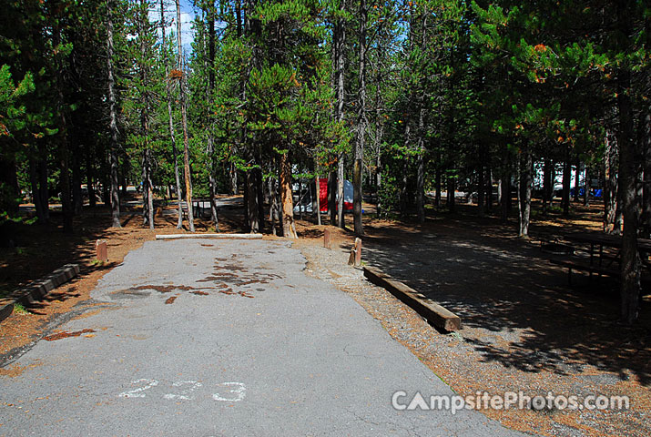 Yellowstone National Park Grant Village 223