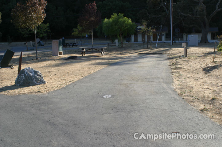 Coyote Lake Park Lakeview Campground 006