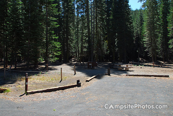 Manzanita Lake B032