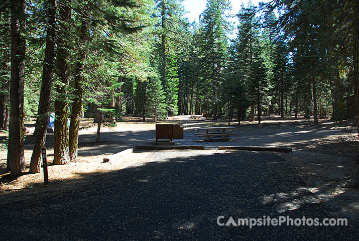 Manzanita Lake B043