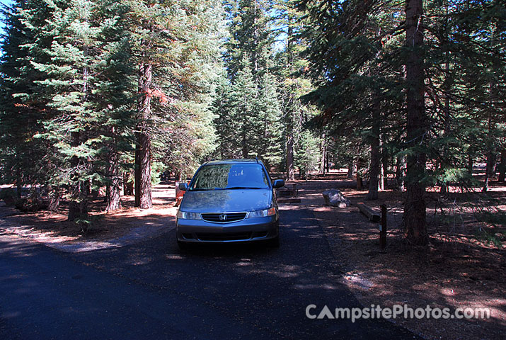 Manzanita Lake C018