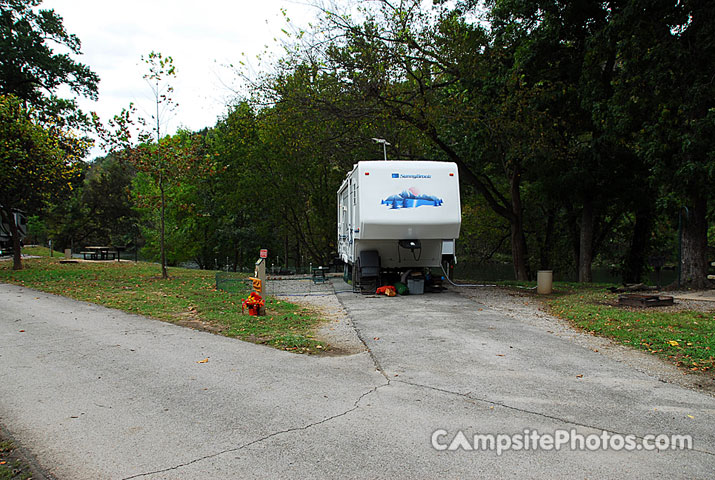 Bull Shoals-White River 049